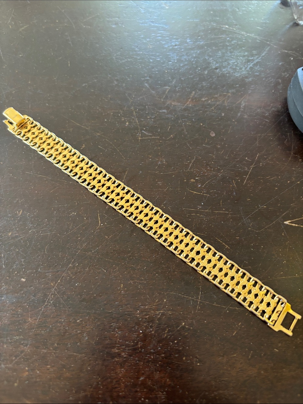 Gold Link Bracelet - Classic Chain Design